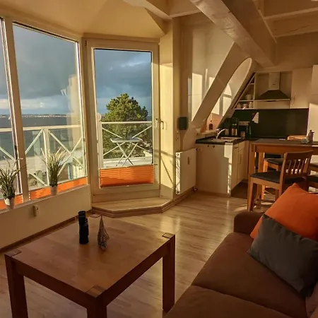 Strandkoje In Erster Reihe Mit Traumhaftem Blick Auf Kieler Förde Apartment Laboe