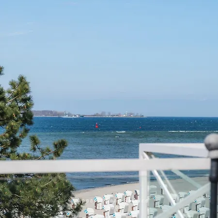 Strandkoje In Erster Reihe Mit Traumhaftem Blick Auf Kieler Foerde Apartmán